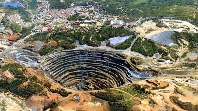 El Gobierno impulsa más de 90 proyectos para la recuperación de las zonas mineras