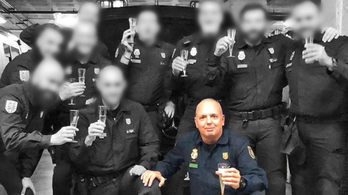 Antonio, agente de 51 años, falleció días después de regresar de Canarias con sus compañeros. Esta imagen fue tomada tres meses antes de la pandemia.