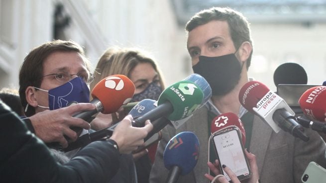 casado-pp-ley-de-la-corona-sanchez