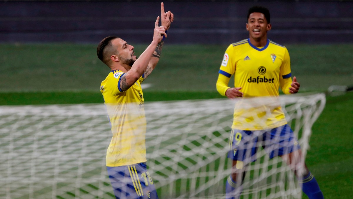 Negredo celebra un gol del Cádiz. (EFE)