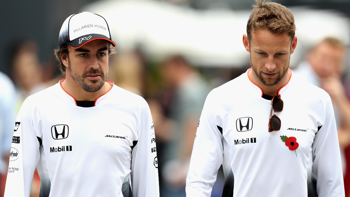 Alonso y Button, durante su época en McLaren. (Getty)