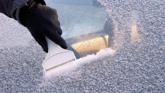 Rascador de hielo shiver personalizable, Raspadores de ventanas y  limpiaparabrisas, Accesorios del coche, rascador hielo coche 