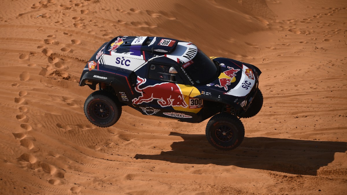 Carlos Sainz, en el Rally Dakar. (AFP)