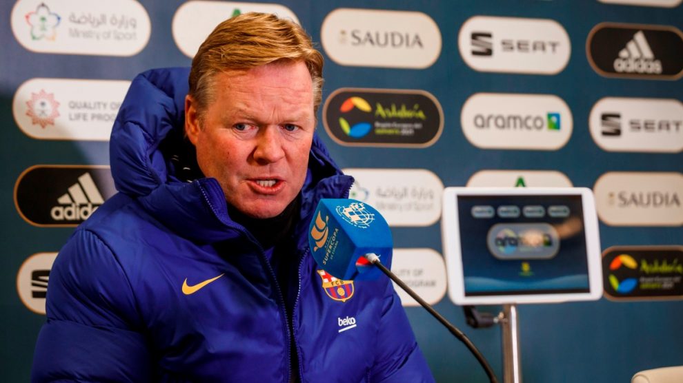 Ronald Koeman responde en rueda de prensa. (EFE)