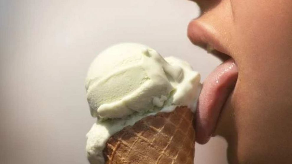 6 tips para tener una lengua más saludable y sus problemas