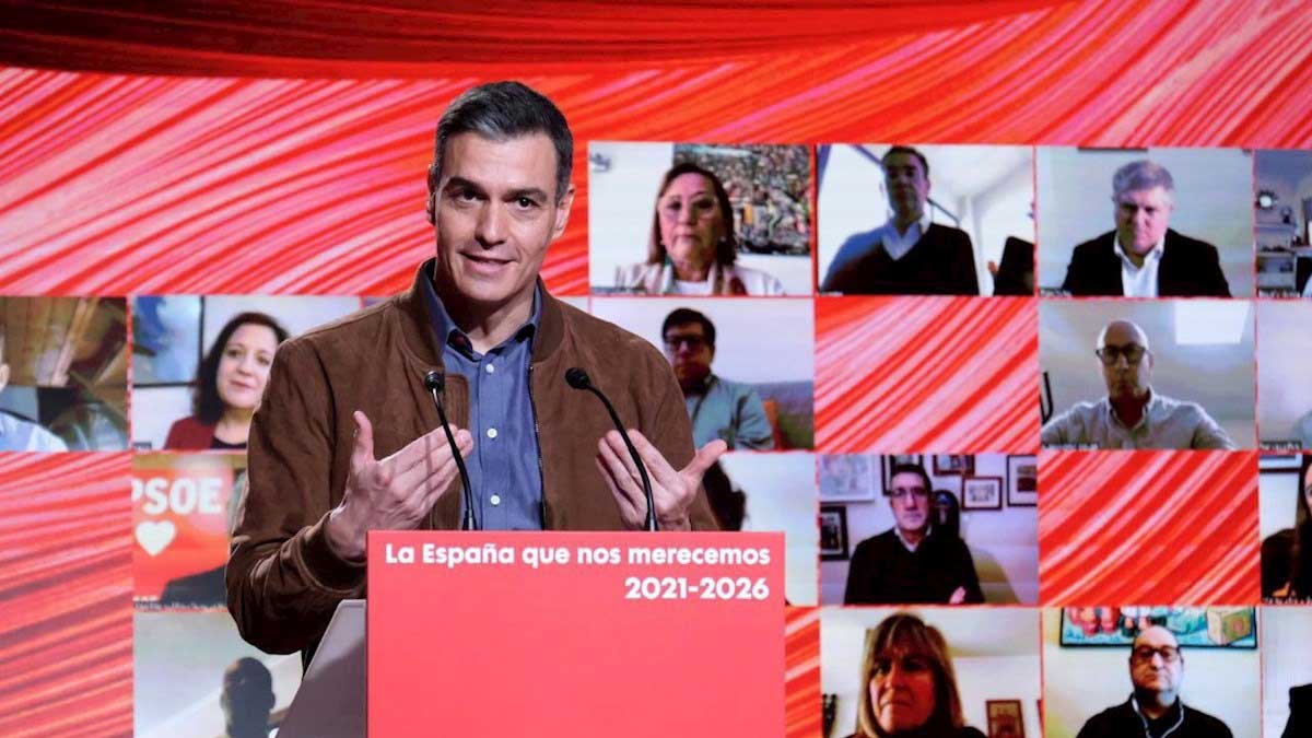 Pedro Sánchez en el comité federal del PSOE en Barcelona. Foto: EFE