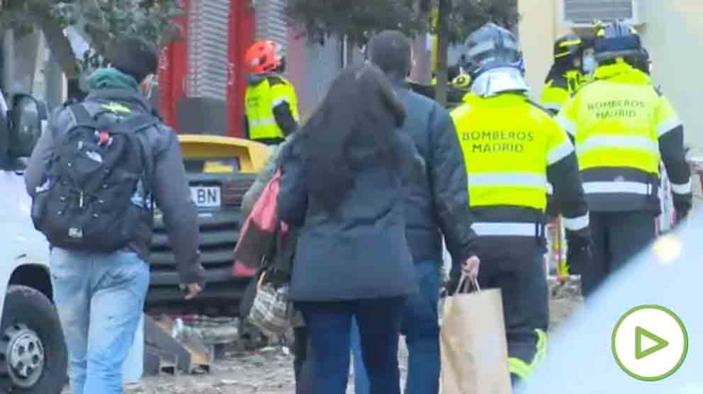 Tres días después van volviendo a sus casas
