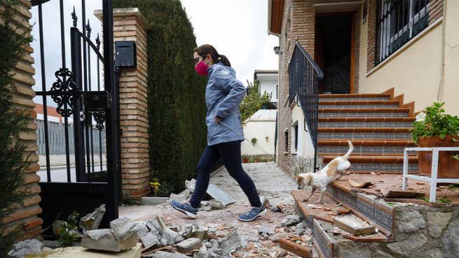Las consecuencias del terremoto de Granada: clases suspendidas en dos colegios y 130 llamadas al 112