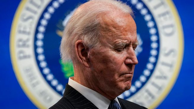 La amenaza de aranceles de Biden a las renovables españolas hunde su cotización en Bolsa