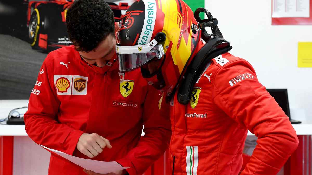 Carlos Sainz durante el test privado organizado por Ferrari. (@CarlosSainz55)