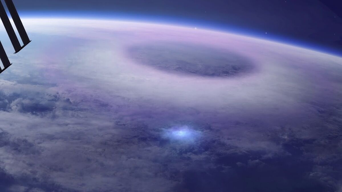 ¿Qué es la luz azul que salió de la Tierra y captó la Estación Espacial?