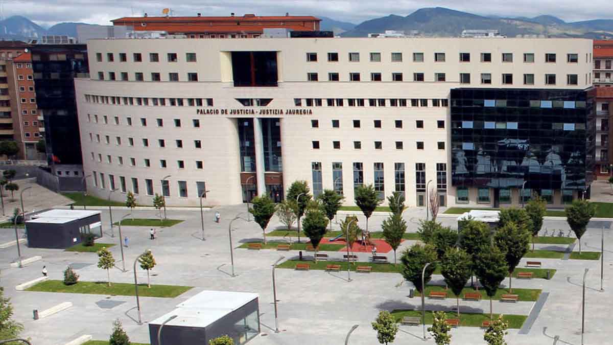 Vista general de la Audiencia Provincial de Navarra