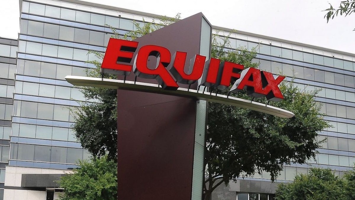 Equifax adquiere AccountScore, empresa de análisis de datos transaccionales y Open Banking