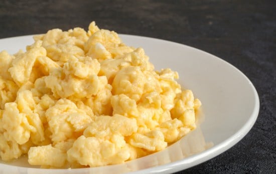 Huevos revueltos: receta nutritiva y fácil de hacer