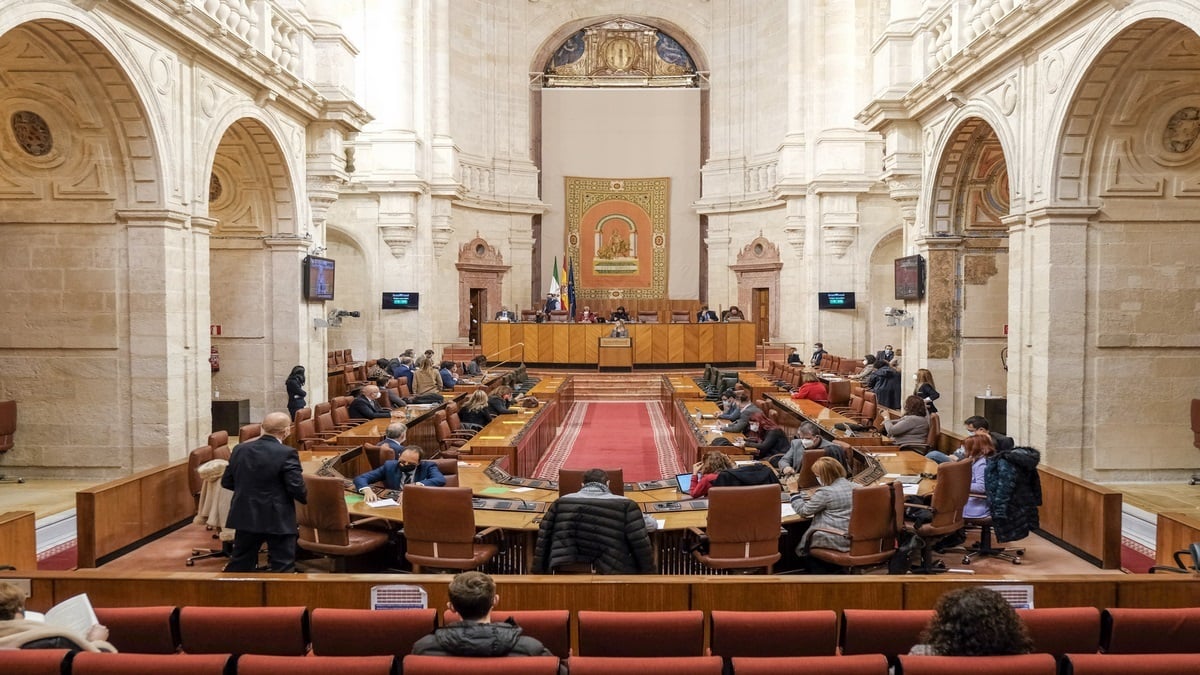 Sesión de Pleno en el Parlamento andaluz.