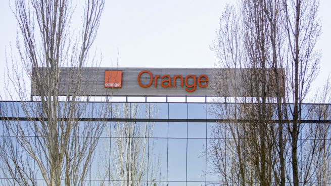 Orange plantea un ERE que afectará a 485 personas de su plantilla en España