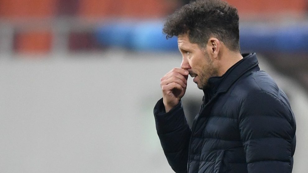 Simeone, durante el Atlético – Chelsea. (AFP)
