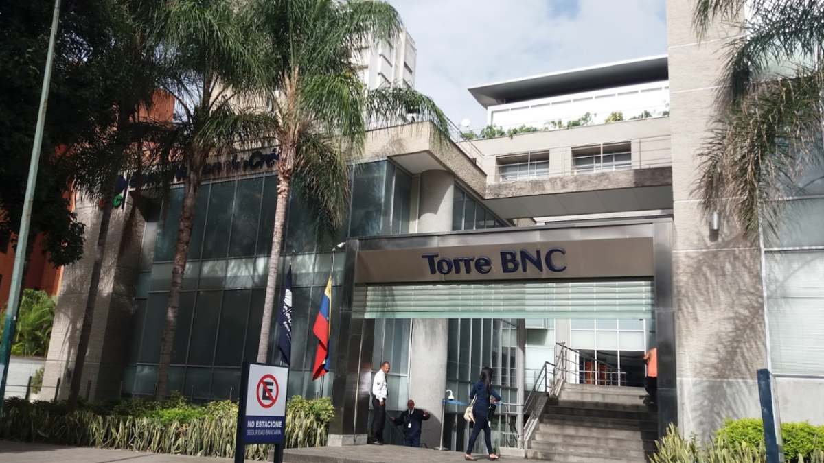 Fachada de la «Torre BNC» comprada por el Ministerio de Asuntos Exteriores como futura sede de la Embajada de España en Caracas.