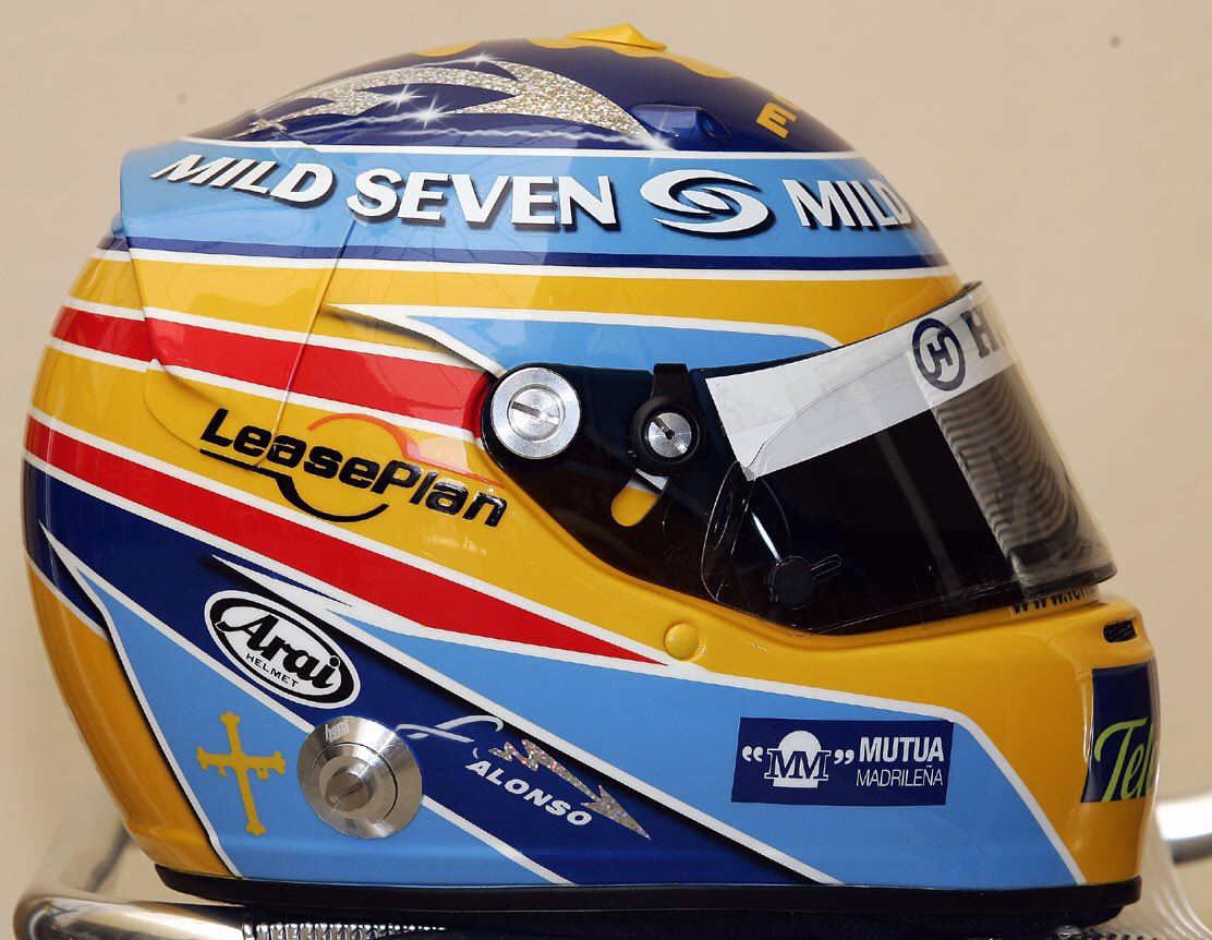 Así es el casco de Alonso en su regreso a la Fórmula 1: recupera el diseño que le hizo bicampeón