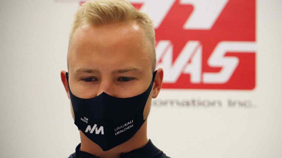 Nikita Mazepin con Haas. (@nikita_mazepin)