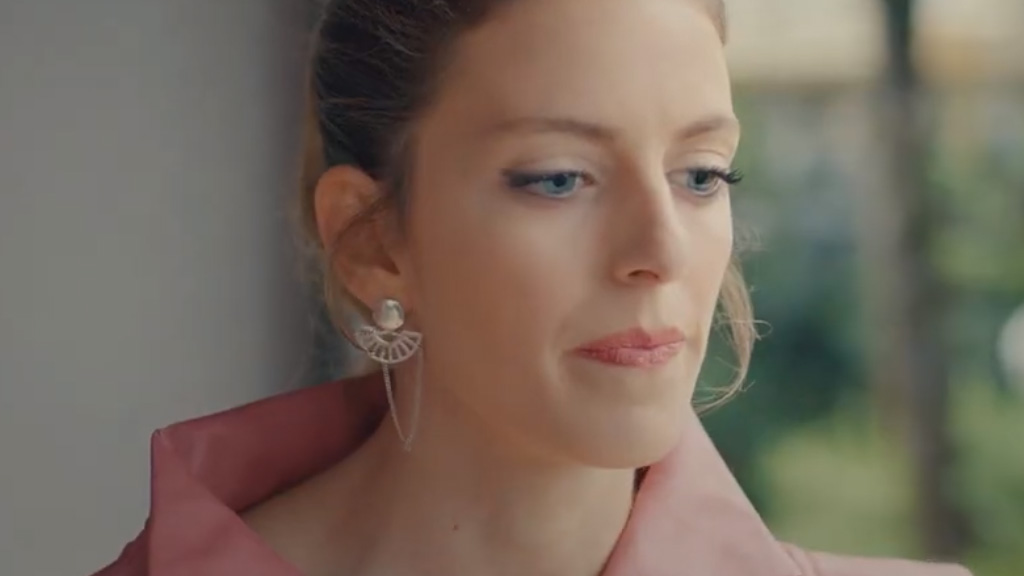 Love Is In The Air: Episodio 61