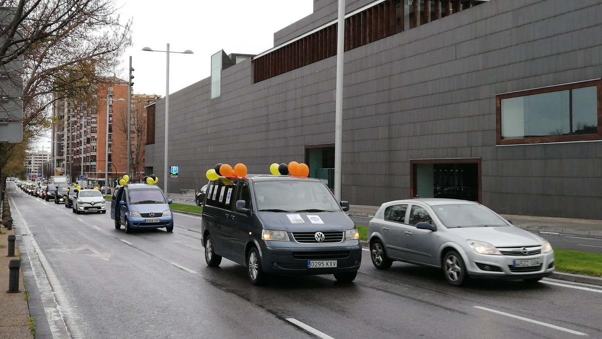 Trabajadores temporales de la Administración se manifiestan para pedir «estabilidad laboral»