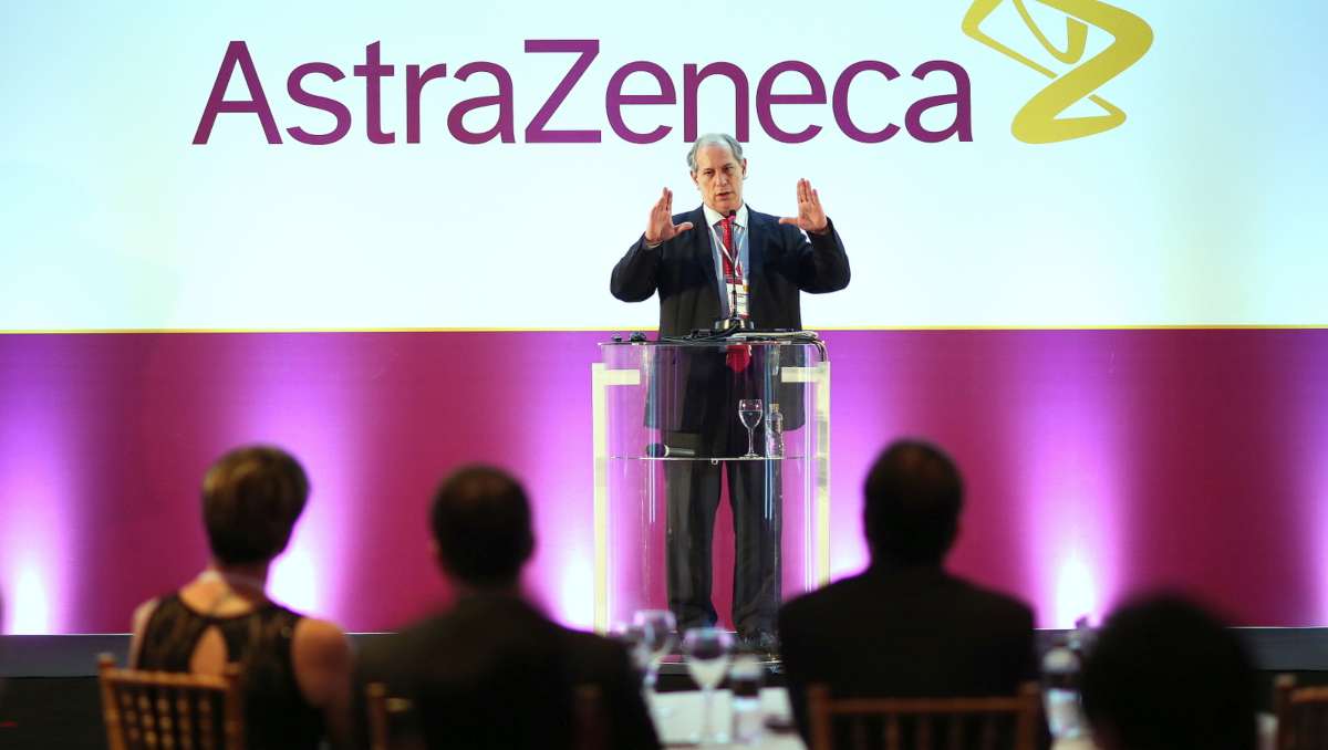 AstraZeneca afirma que su vacuna es 79% efectiva