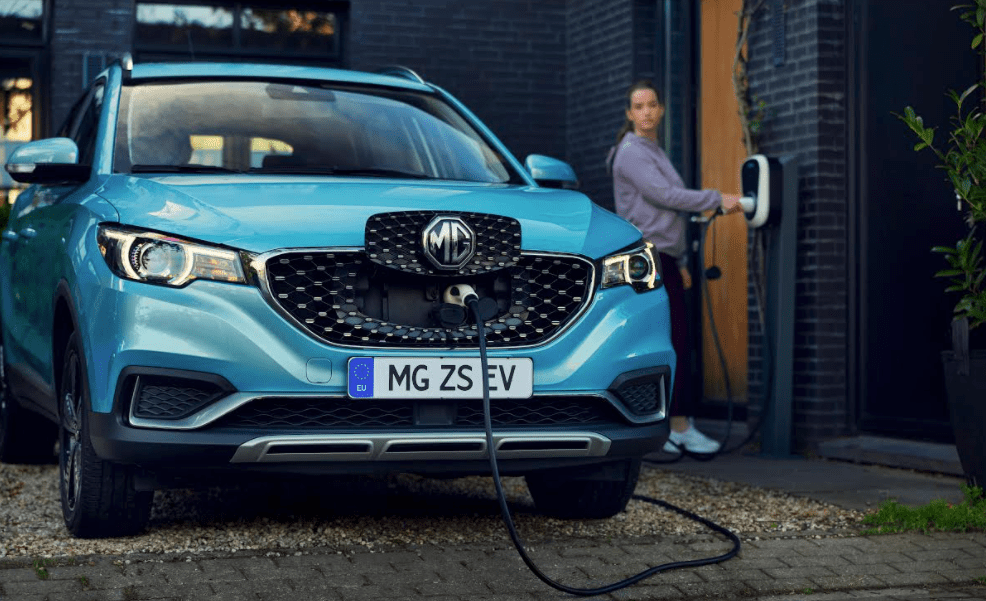 MG vuelve a España con una gama inteligente y accesible de coches eléctricos desde 23.500 euros