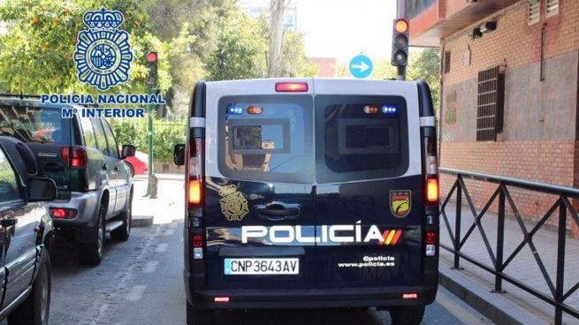 Policía