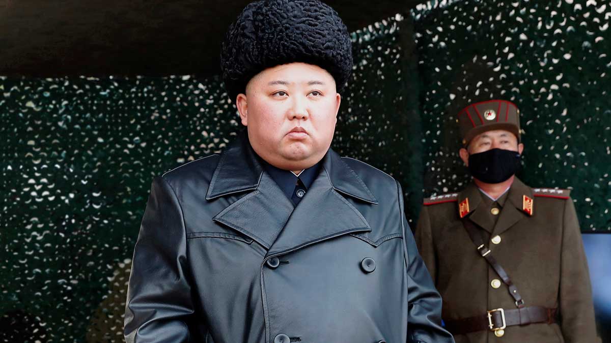 Kim Jong-un, dictador de Corea del Norte, durante un ensayo militar. Foto: EP