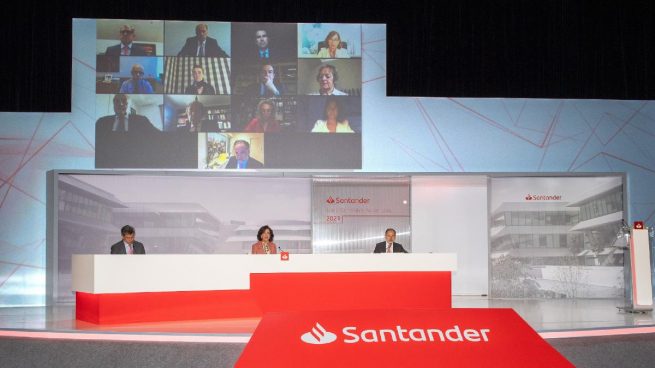 Ana Botín en la junta de accionistas de Banco Santander