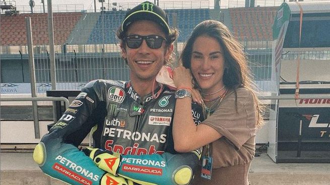 La novia de Rossi denuncia abusos machistas en el paddock: «Te miran el culo y te lo tocan»