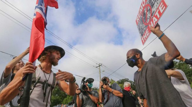 supremacistas-blancos-manifestaciones-eeuu