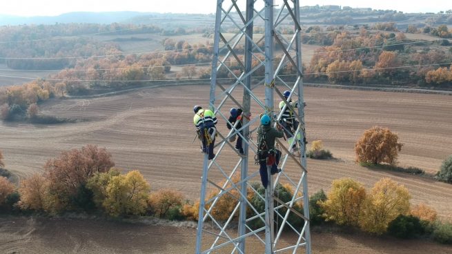 Endesa destinará 1.200 millones de euros hasta 2023 para mejorar la calidad del suministro eléctrico