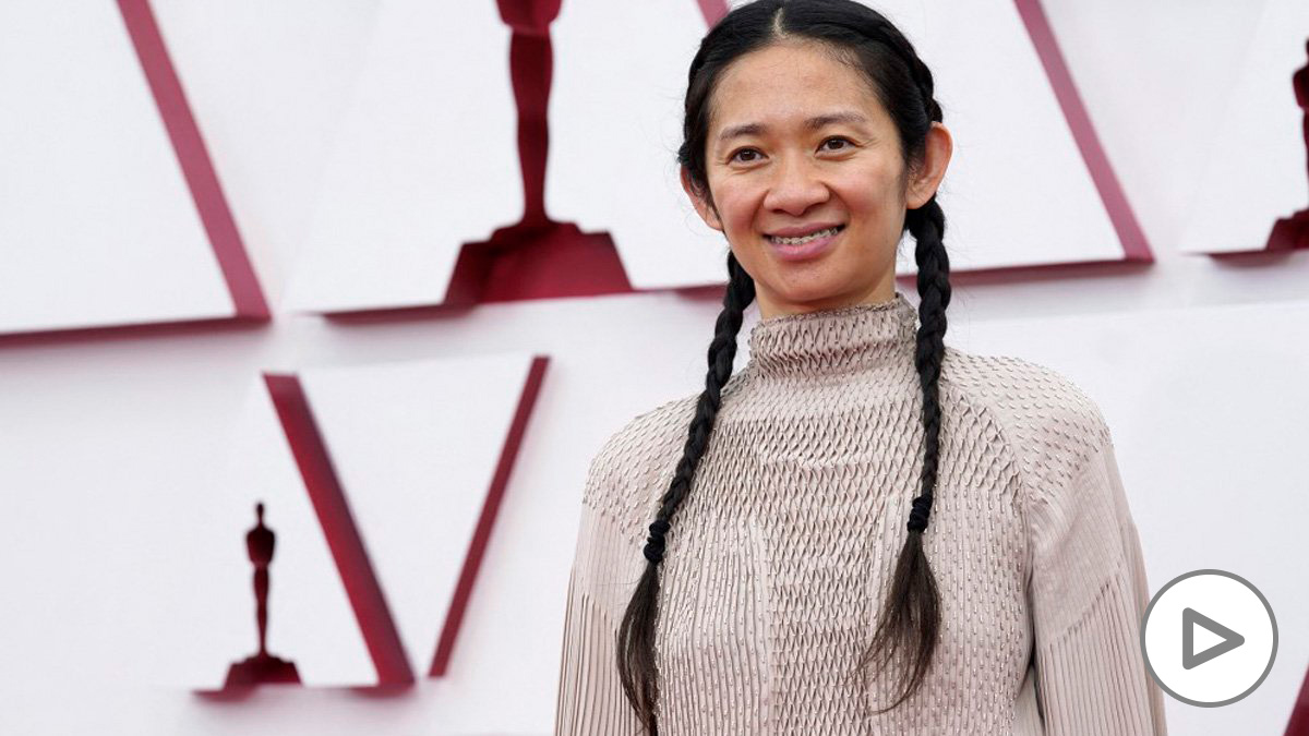 Chloé Zhao, directora de ‘Nomadland’, la gran vencedora de los Oscar 2021. Foto: AFP