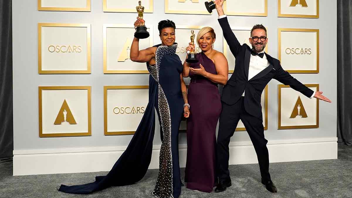 El español Sergio López-Rivera gana el Oscar al mejor maquillaje y peluquería por ‘La madre del blues’