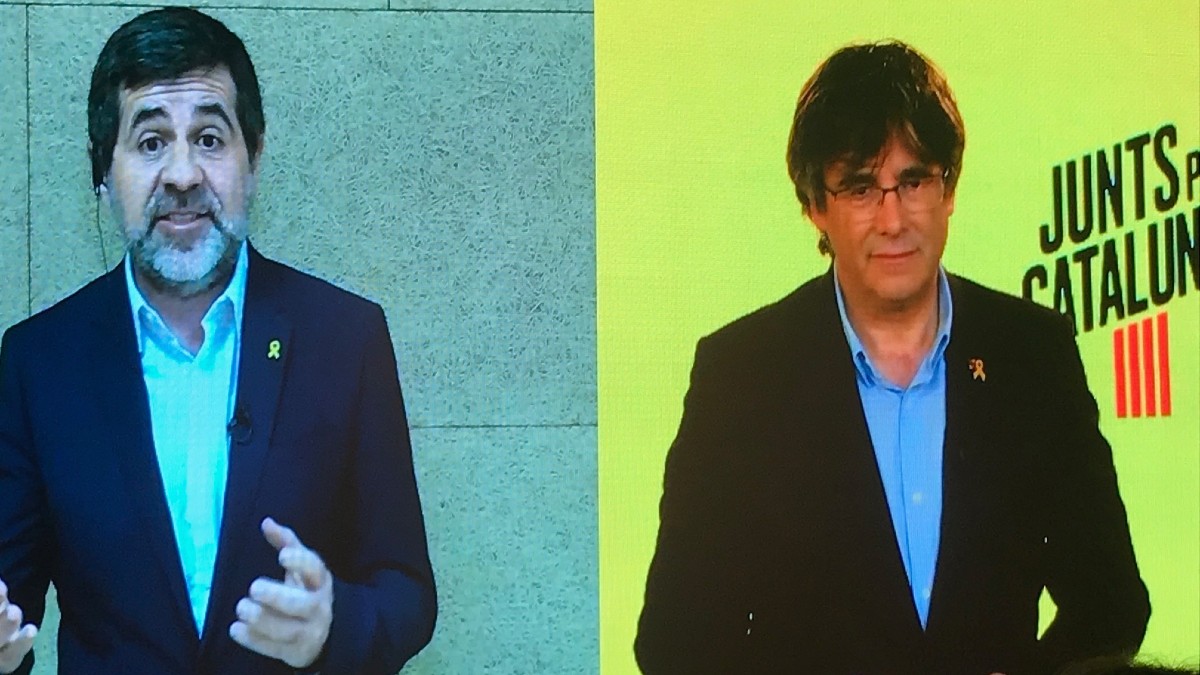 Jordi Sànchez y Carles Puigdemont. (Foto: Europa Press)