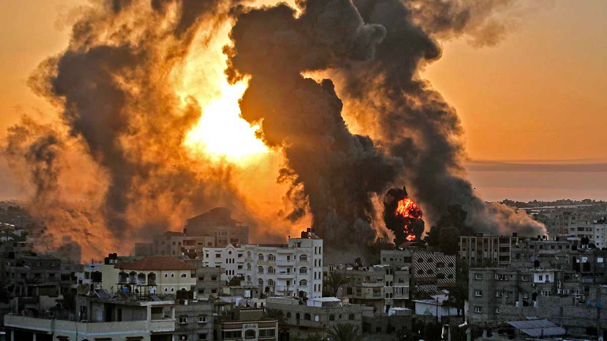 Bombardeos sobre la franja de Gaza. Foto: AFP