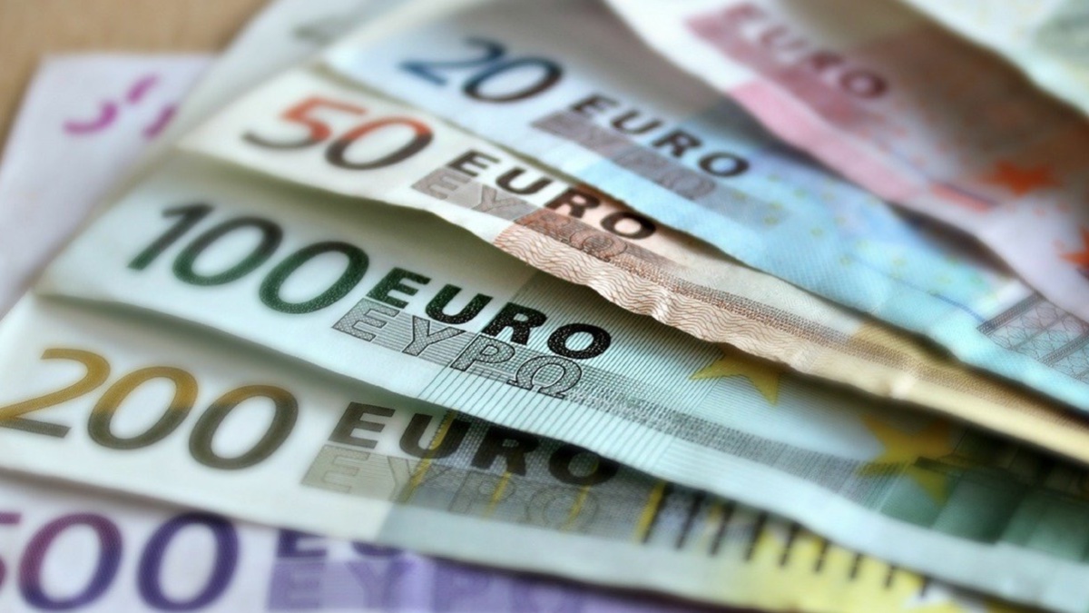 Destruye en la lavadora un billete de lotería premiado con 22 millones de euros