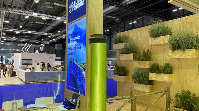 EULEN presenta un novedoso Servicio Integral de Filtros Verdes con Microalgas para purificar el aire