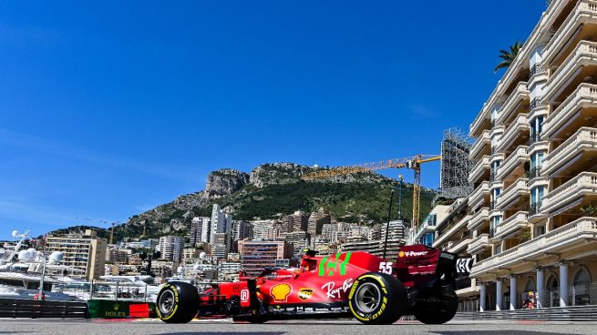 Sainz ilusiona en Mónaco con el segundo mejor tiempo en los libres