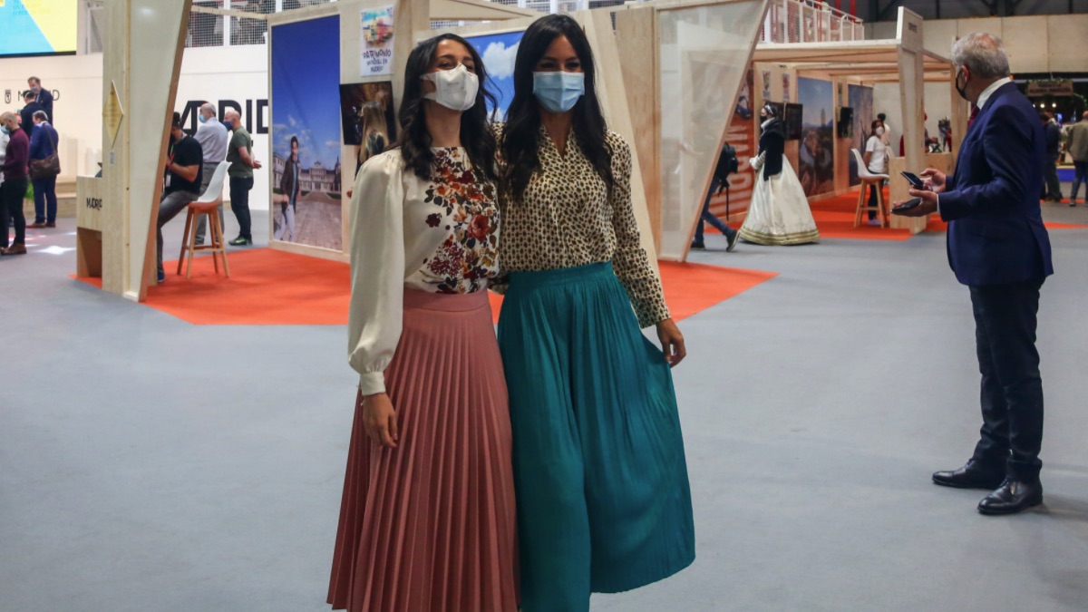 Inés Arrimadas y Begoña Villacís en Fitur.