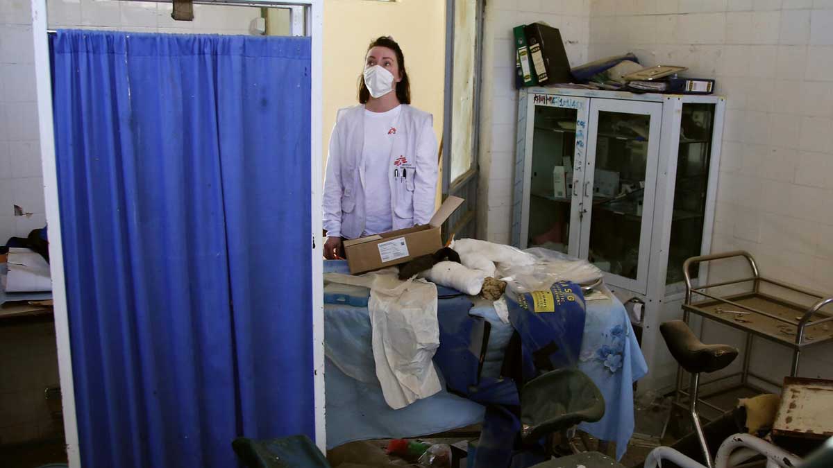 En la imagen, una de las voluntarias que cooperan en el hospital de Tigray, Etiopía.
