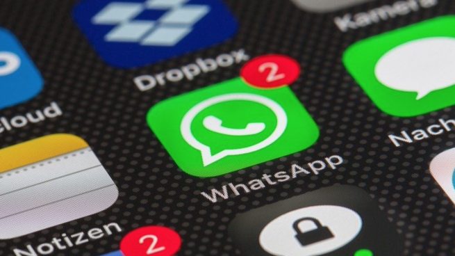 Cuidado si compartes este tipo de contenido: WhatsApp podría cerrarte la cuenta