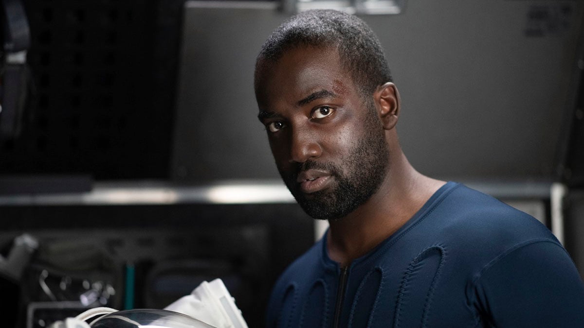 Shamier Anderson en «Polizón» (Netflix)