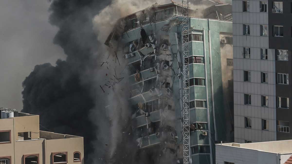 Destrucción de la torre de medios de Hamás en la Franja de Gaza por parte de Israel. Foto: EP