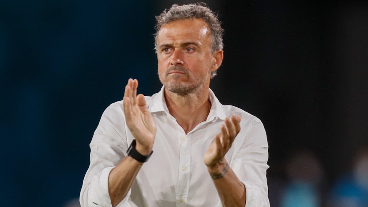 Luis Enrique, durante un partido con España. (AFP)