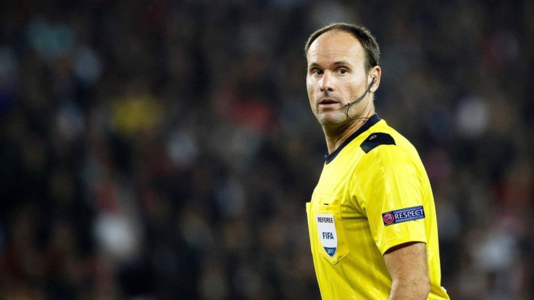 Mateu Lahoz es uno de los árbitros españoles que está en la Eurocopa