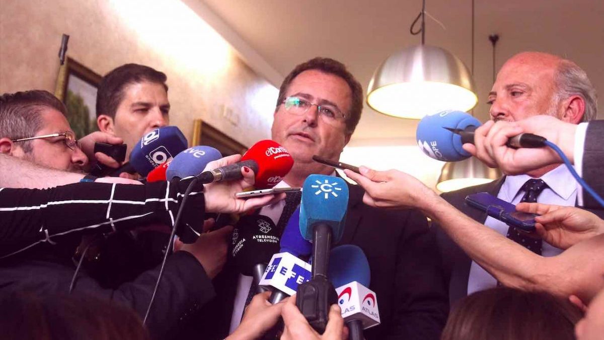 Juan Carlos Cabrera (PSOE), teniente alcalde del Ayuntamiento de Sevilla (EDUARDO BRIONES / EUROPA PRESS).