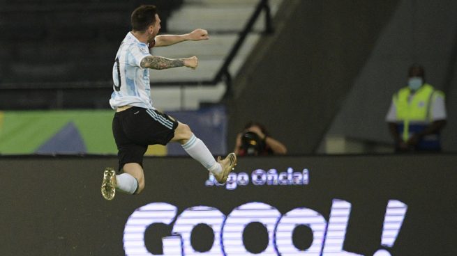 Messi se reencarna en Maradona con un golazo y una celebración histórica